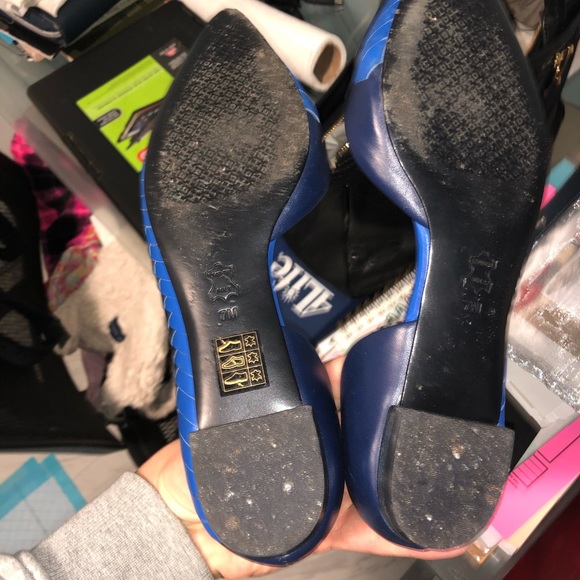 tory burch flats - Picture 4 of 4